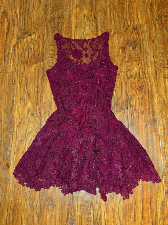 Sue Wong Dresses & Skirts - Sue Wong Nocturne Lace Sequin Beaded Evening Cocktail Dress Burgundy Womens Sz12